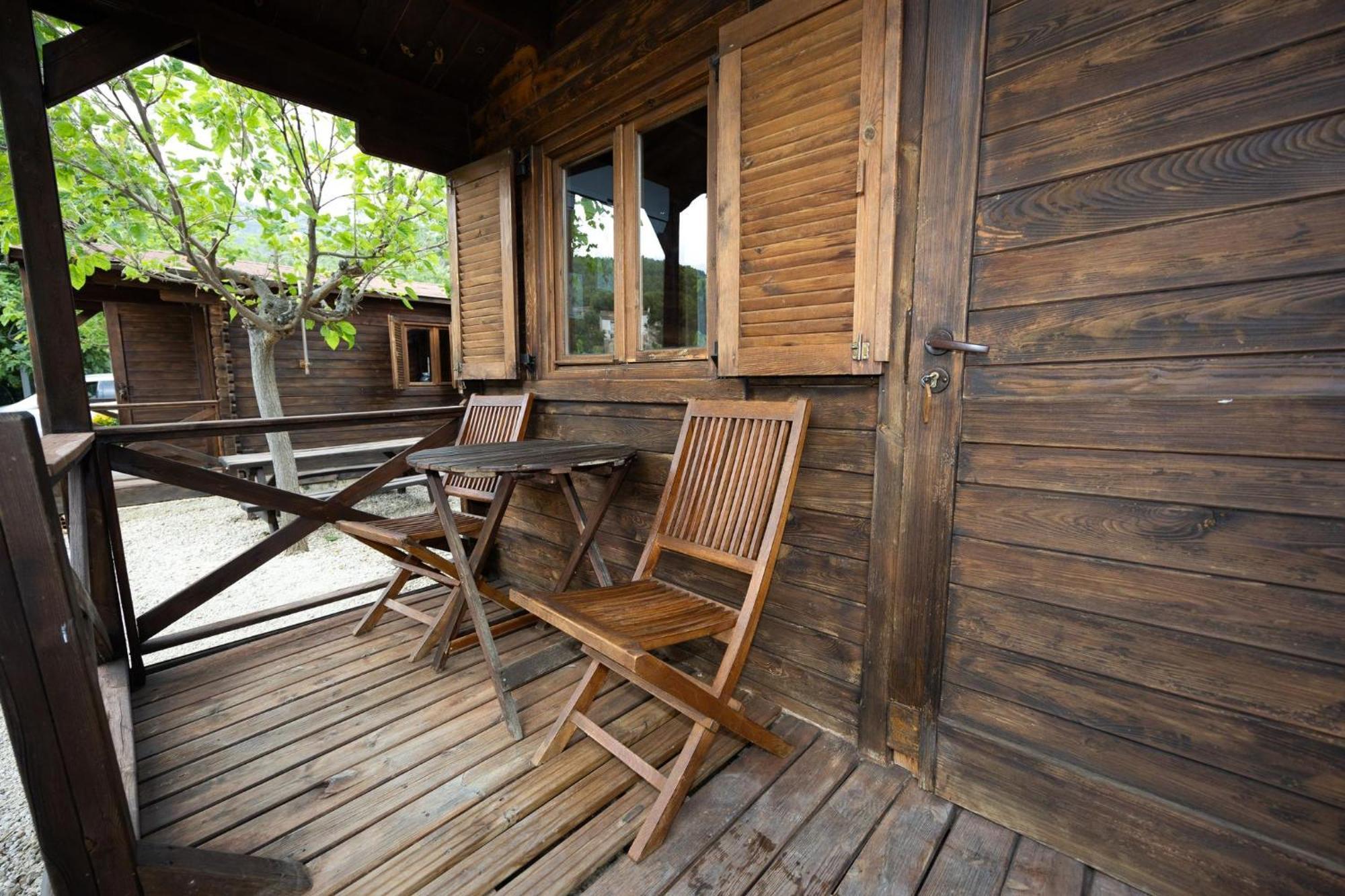 Cabanas Rurales - Las Taneas Yeste Luaran gambar